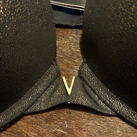 Victoria Secret Push-Up bra - Picture 2 of 3